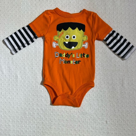 Infant Halloween Onesie 0-6 months. FINAL PRICE DROP get it before Halloween. - Picture 1 of 4